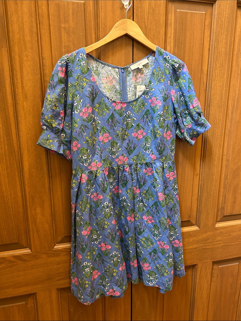 LOFT Lavender Blue Floral Puff Sleeve linen dress size 6 new